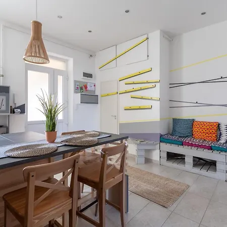 Art Downtown Styled By A Local Designer *