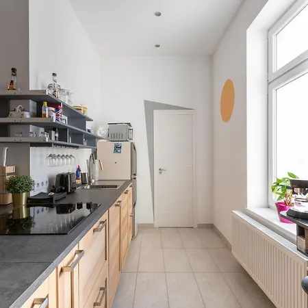 Appartement Art Downtown Styled By A Local Designer